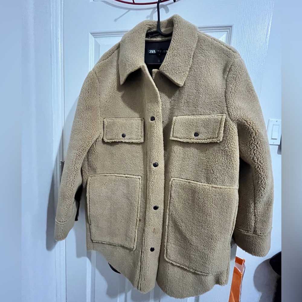 Zara teddy overshirt